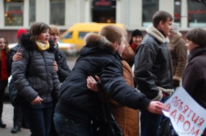 free-hugs-11